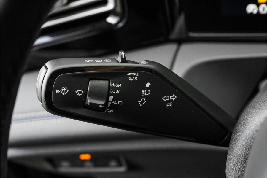 Volkswagen Tiguan 1.5 eHybrid R-Line Pano HUD ACC Trekhaak