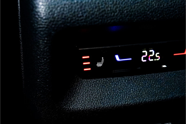 Volkswagen Tiguan 1.5 eHybrid R-Line Pano HUD ACC Trekhaak