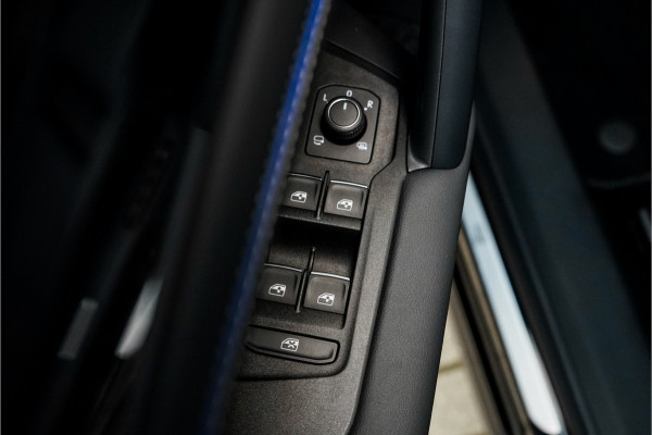 Volkswagen Tiguan 1.5 eHybrid R-Line Pano HUD ACC Trekhaak