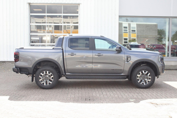 Ford Ranger 2.3 PHEV Wildtrak Double Cab 281pk | 0,99% Rentactie |  ZUID | 5 persoons! | Technology Pack Plus Trailer | Cargo Area Pack | Power Rollertop | Prijs excl. BTW incl. BPM | laadkabel mode 3 16A