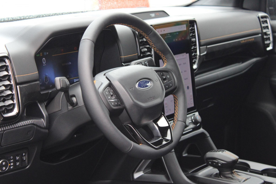 Ford Ranger 2.3 PHEV Wildtrak Double Cab 281pk | 0,99% Rentactie |  ZUID | 5 persoons! | Technology Pack Plus Trailer | Cargo Area Pack | Power Rollertop | Prijs excl. BTW incl. BPM | laadkabel mode 3 16A