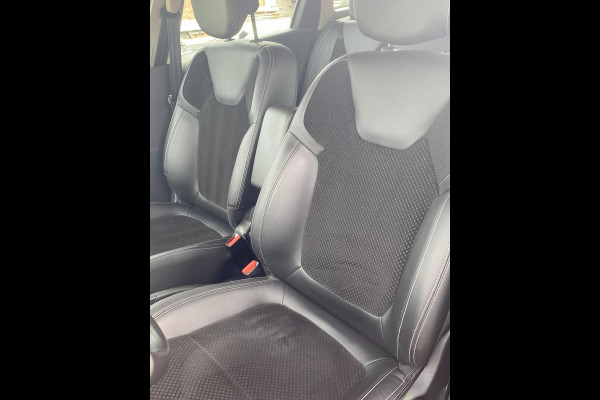Renault Clio Estate 0.9 TCe Intens Keyless/ Premium Sound/ Clima/ Cruise/ Navi