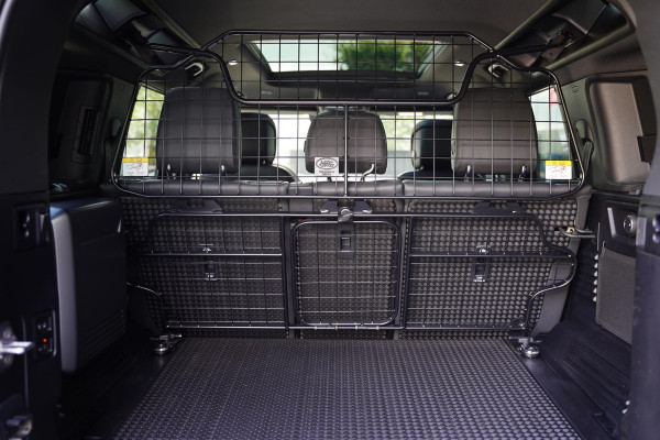 Land Rover Defender 110 P 525 V 8 Black Edition