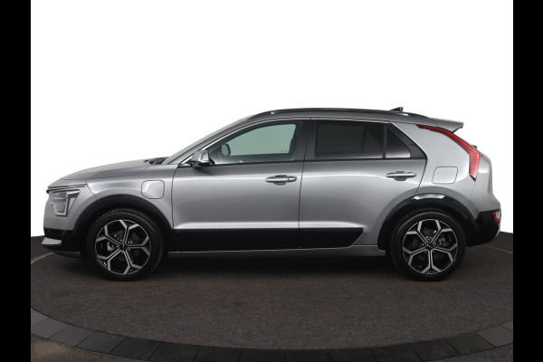 Kia Niro 1.6 GDi PHEV DynamicPlusLine - 1300kg trekgewicht - - Navigatie - Climate Control - Achteruitrij camera - Stoel ventilatie - Stoel/Stuurverwarming - Automatische achterklep Fabrieksgarantie tot 12-2029