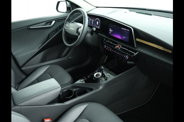 Kia Niro 1.6 GDi PHEV DynamicPlusLine - 1300kg trekgewicht - - Navigatie - Climate Control - Achteruitrij camera - Stoel ventilatie - Stoel/Stuurverwarming - Automatische achterklep Fabrieksgarantie tot 12-2029