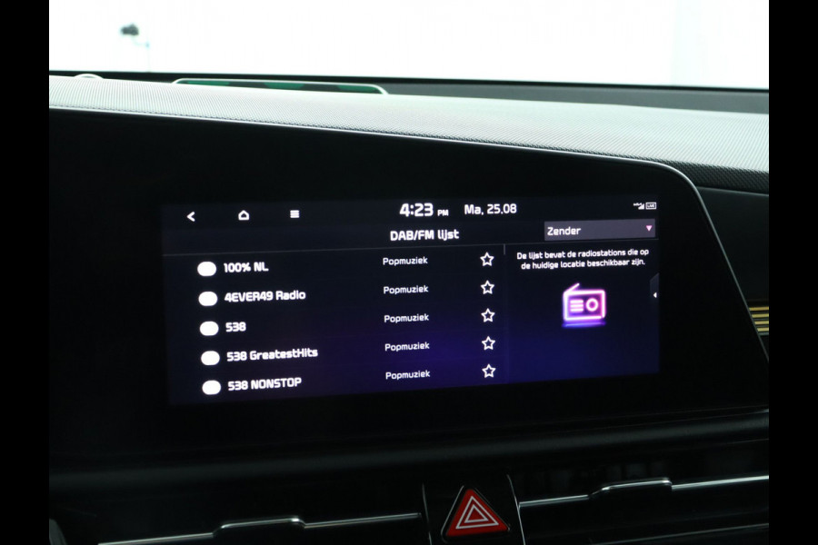Kia Niro 1.6 GDi PHEV DynamicPlusLine - 1300kg trekgewicht - - Navigatie - Climate Control - Achteruitrij camera - Stoel ventilatie - Stoel/Stuurverwarming - Automatische achterklep Fabrieksgarantie tot 12-2029