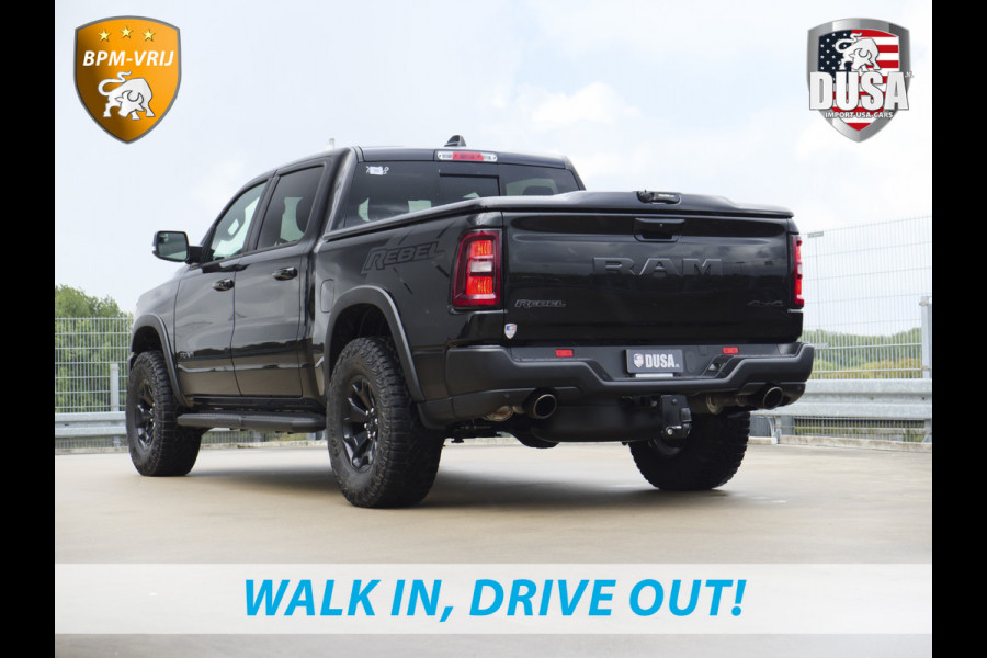 Dodge Ram | 1500 | Rebel | Night | 4x4 | Crew Cab | 3.0L Twin-turbo I6 | BPM-VRIJ | LPG | 10,2 inch Passenger Screen | Harman Kardon | Incl trekhaak | Incl LPG Getoonde accessoires zijn verkrijgbaar tegen meerprijs