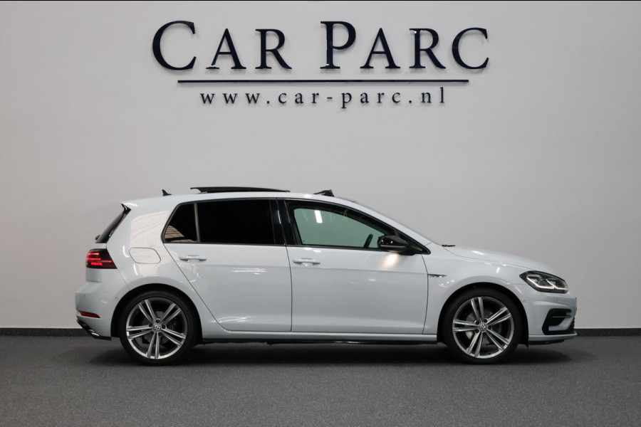 Volkswagen Golf 1.5 TSI R-Line LED/VIRTUAL/SFEER/PANORAMADAK/HALF LEER+STUUR+S.VERWARMING/18" LMV/CAM/ACC/ECC/12 MDN GARANTIE!