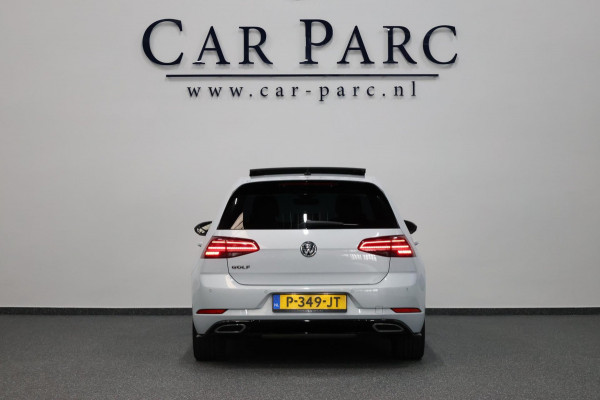 Volkswagen Golf 1.5 TSI R-Line LED/VIRTUAL/SFEER/PANORAMADAK/HALF LEER+STUUR+S.VERWARMING/18" LMV/CAM/ACC/ECC/12 MDN GARANTIE!