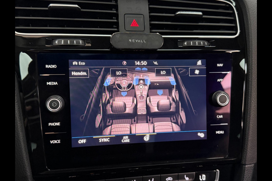 Volkswagen Golf 1.5 TSI R-Line LED/VIRTUAL/SFEER/PANORAMADAK/HALF LEER+STUUR+S.VERWARMING/18" LMV/CAM/ACC/ECC/12 MDN GARANTIE!