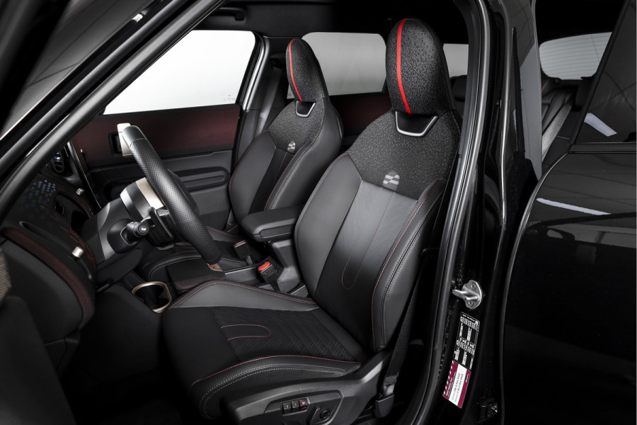 MINI Countryman 1.5 C 170 PK John Cooper Works Pakket XL | S/K-Panodak | Dig. Cockpit | Adapt. Cruise | Elek. Stoel | Stoel-+Stuurverw. | Harman/Kardon |  PDC | 360 Camera | NAV + App. Connect | ECC | Elek. Klep. | Elek. Trekhaak | LM 20" | 7885