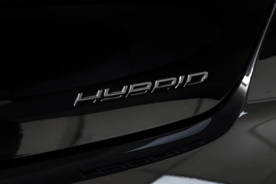 Peugeot 208 1.2 Hybrid 110 e-DCS6 Allure | Dig. Cockpit | Adapt. Cruise | PDC | Camera V+A | NAV+App. Connect | ECC | LM 16" | 5798