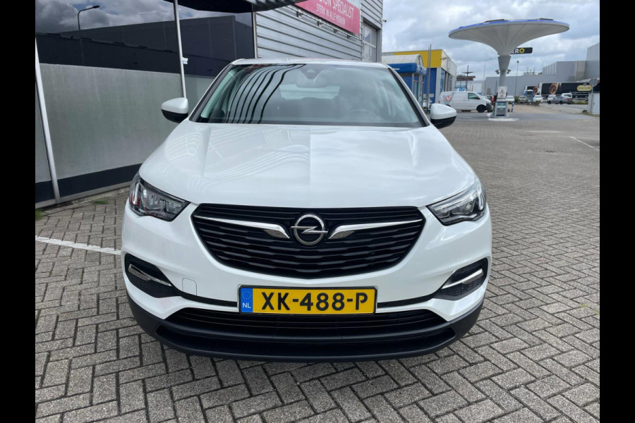 Opel Grandland X 1.2 Turbo Online Edition AUTOMAAT