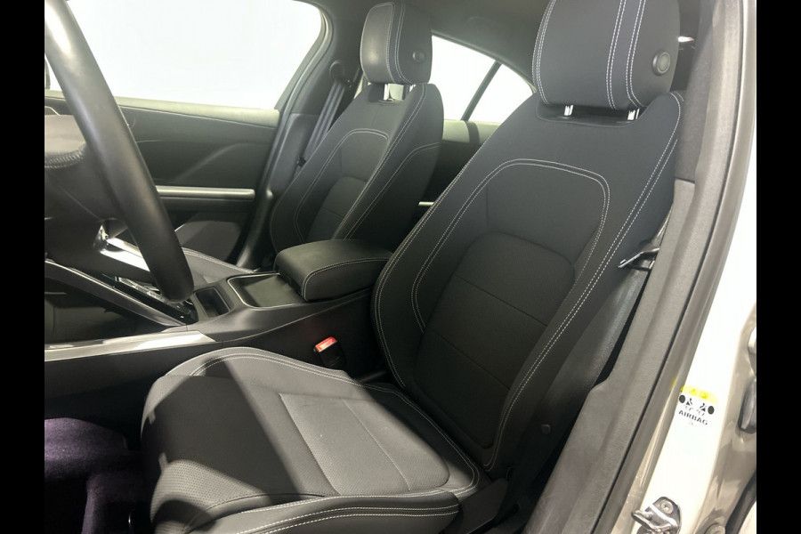 Jaguar I-PACE EV320 S Business Pack 90 kWh Elektrisch bediende achterklep | Meridian Sound System | Topkleur! | Jaguar I-PACE EV320 S Business Pack 90 kWh Elektrisch bediende achterklep | Meridian Sound System | Topkleur! |