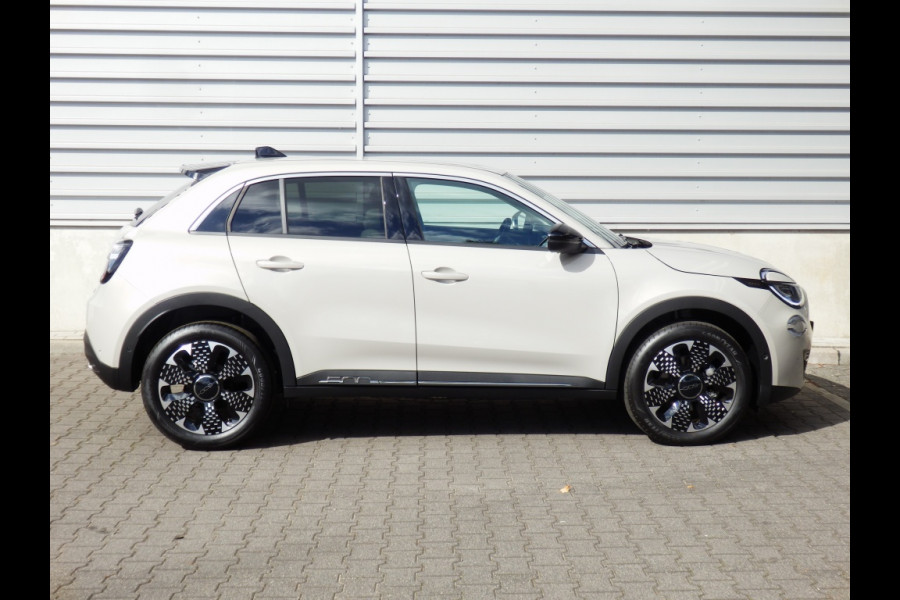 Fiat 600 1.2 136 pk. Hybrid La Prima I Automaat I