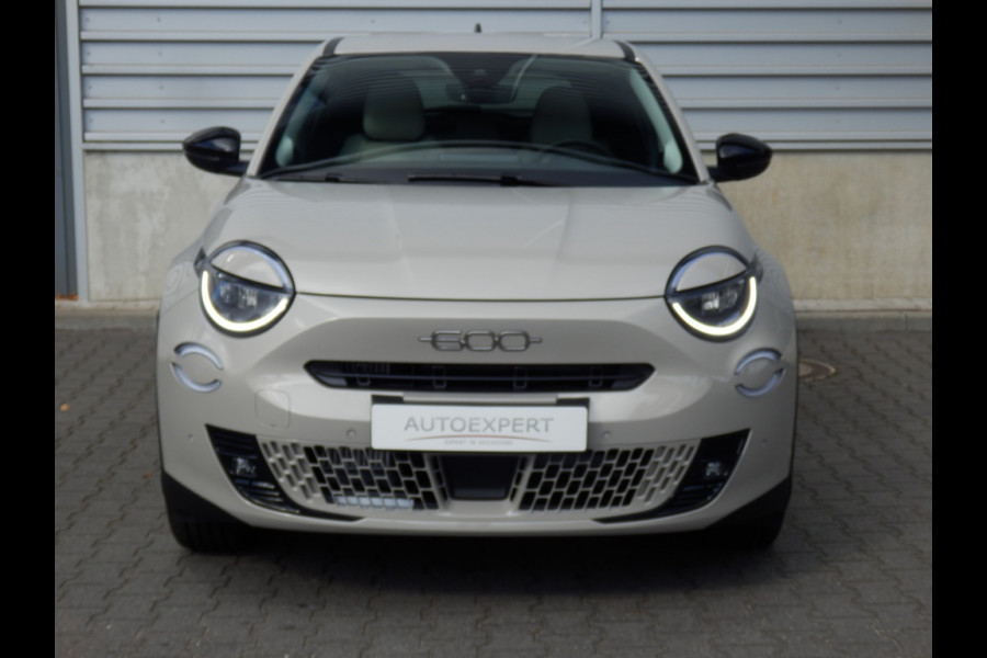Fiat 600 1.2 136 pk. Hybrid La Prima I Automaat I