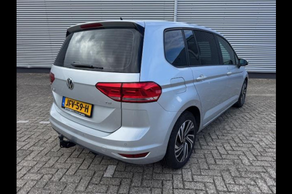 Volkswagen Touran 1.2 TSI 7persoons,clima,wegklapbare trekhaak,stoelverwarming,parkeersensoren