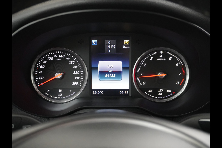Mercedes-Benz GLC 250 4MATIC AUT-9 Leer Trekhaak Navi Ecc Premium Plus Stoelverwarming EASY PACK-achterklep 2.400KG Trekgewicht !