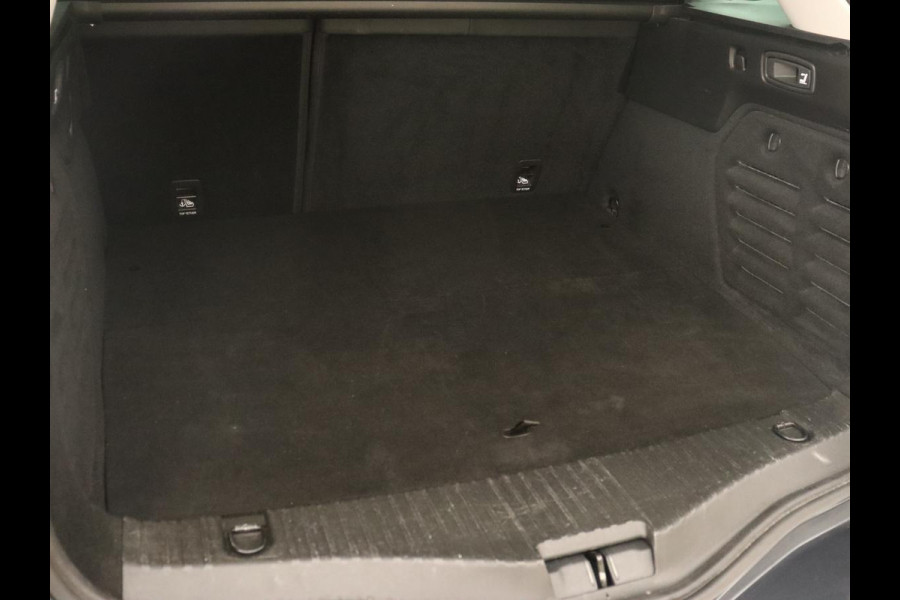 Renault Mégane 1.6 E-Tech Plug-In Hybrid 160 Intens | Half leder | Carplay | Full LED | Keyless | Navigatie | Parkeerhulp | Cruise control | Sfeerverlichting | Climate control