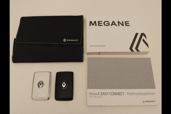 Renault Mégane 1.6 E-Tech Plug-In Hybrid 160 Intens | Half leder | Carplay | Full LED | Keyless | Navigatie | Parkeerhulp | Cruise control | Sfeerverlichting | Climate control
