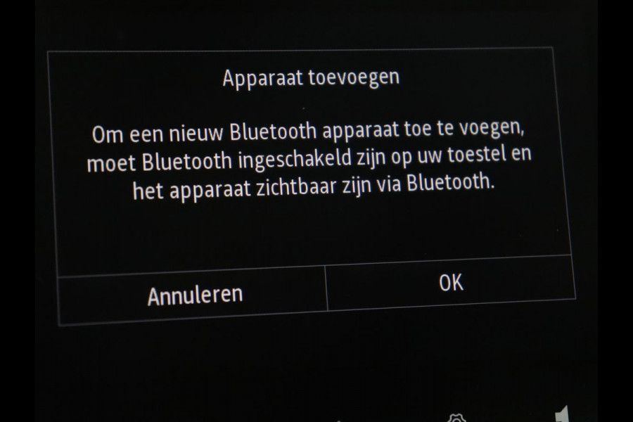 Renault Mégane 1.6 E-Tech Plug-In Hybrid 160 Intens | Half leder | Carplay | Full LED | Keyless | Navigatie | Parkeerhulp | Cruise control | Sfeerverlichting | Climate control