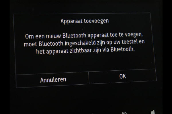 Renault Mégane 1.6 E-Tech Plug-In Hybrid 160 Intens | Half leder | Carplay | Full LED | Keyless | Navigatie | Parkeerhulp | Cruise control | Sfeerverlichting | Climate control