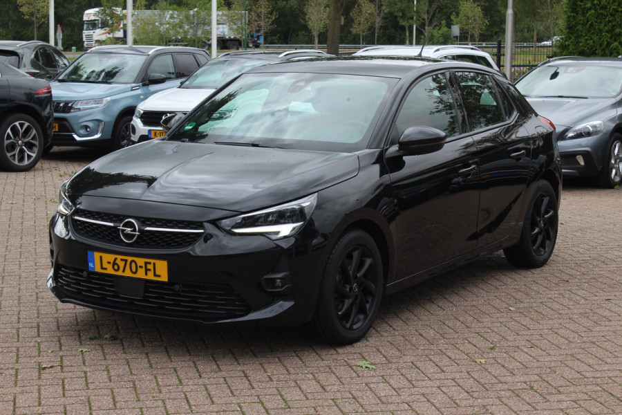Opel Corsa 1.2 GS Line / Navigatie / Parkeerhulp achter / Keyless / 16'' / Getint glas / Climate Control / Apple CarPlay / Cruise Control Opel Corsa 1.2 GS Line / Navigatie / Parkeerhulp achter / Keyless / 16'' / Getint glas / Climate Control / Apple CarPlay / Cruise Control