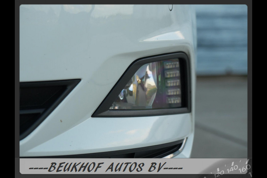 Volkswagen Polo 1.0 TSI Highline Automaat Velgen Carplay Pdc