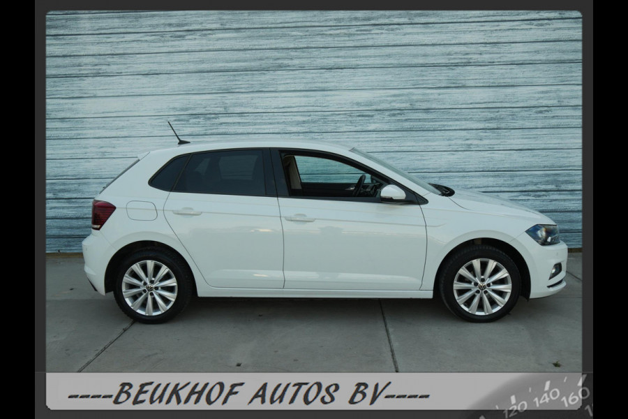 Volkswagen Polo 1.0 TSI Highline Automaat Velgen Carplay Pdc