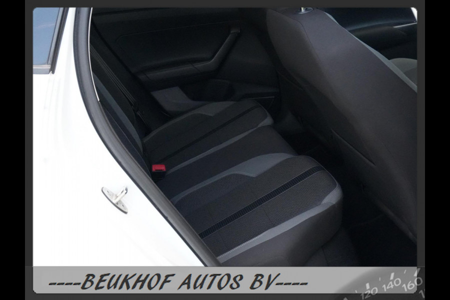 Volkswagen Polo 1.0 TSI Highline Automaat Velgen Carplay Pdc