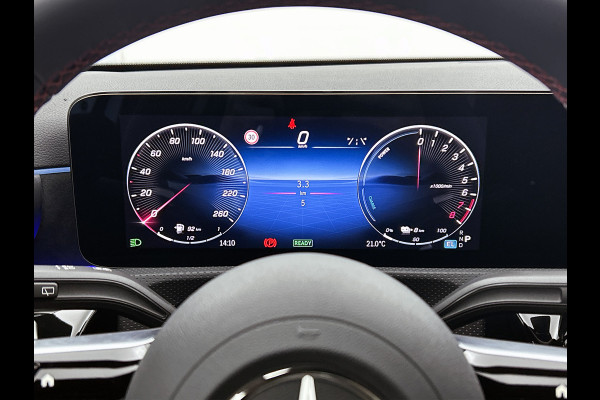 Mercedes-Benz A-Klasse 250 e Business Solution AMG | Nightpakket | Parkeerpakket met achteruitrijcamera | KEYLESS GO | Spiegelpakket | EASY PACK achterklep | Extra USB-poorten | Sfeerverlichting | MULTIBEAM LED |