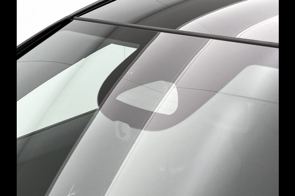 Mercedes-Benz A-Klasse 250 e Business Solution AMG | Nightpakket | Parkeerpakket met achteruitrijcamera | KEYLESS GO | Spiegelpakket | EASY PACK achterklep | Extra USB-poorten | Sfeerverlichting | MULTIBEAM LED |