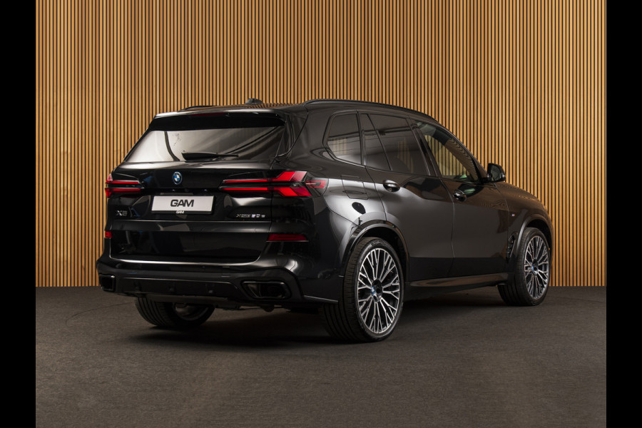 BMW X5 xDrive50e M-SPORT PRO I MASSAGE I TOWB I 22" I CARBON I PANO