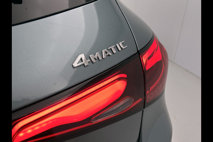 Mercedes-Benz GLC 400e 4MATIC Sport Edition | Premium pakket | Parkeerpakket met 360°-camera | MBUX Augmented Reality | URBAN GUARD voertuigbescherming plus | EASY PACK achterklep | DIGITAL LIGHT | Memorypakket |