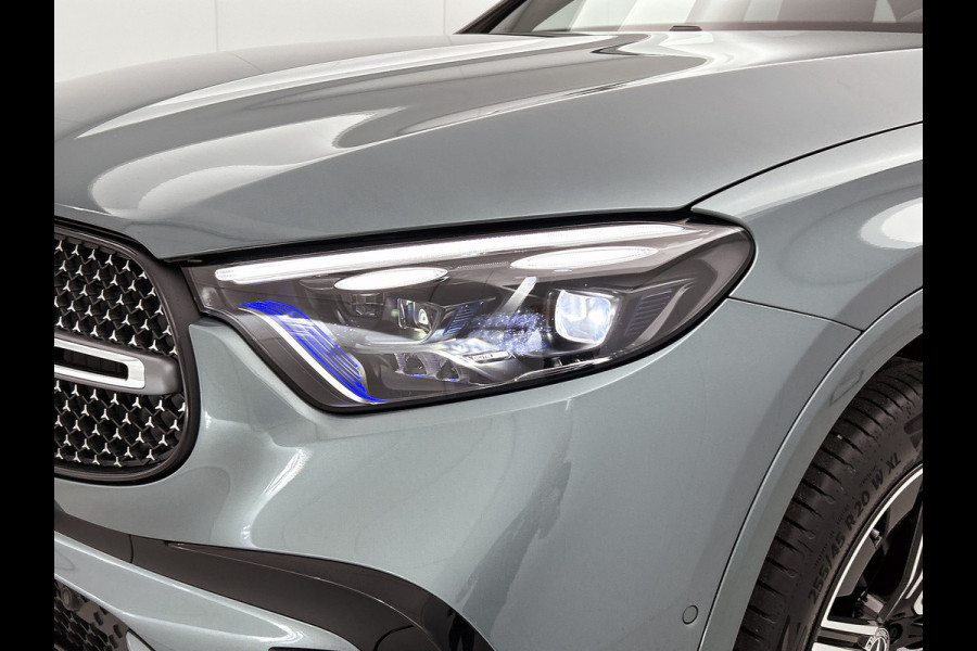 Mercedes-Benz GLC 400e 4MATIC Sport Edition | Premium pakket | Parkeerpakket met 360°-camera | MBUX Augmented Reality | URBAN GUARD voertuigbescherming plus | EASY PACK achterklep | DIGITAL LIGHT | Memorypakket |