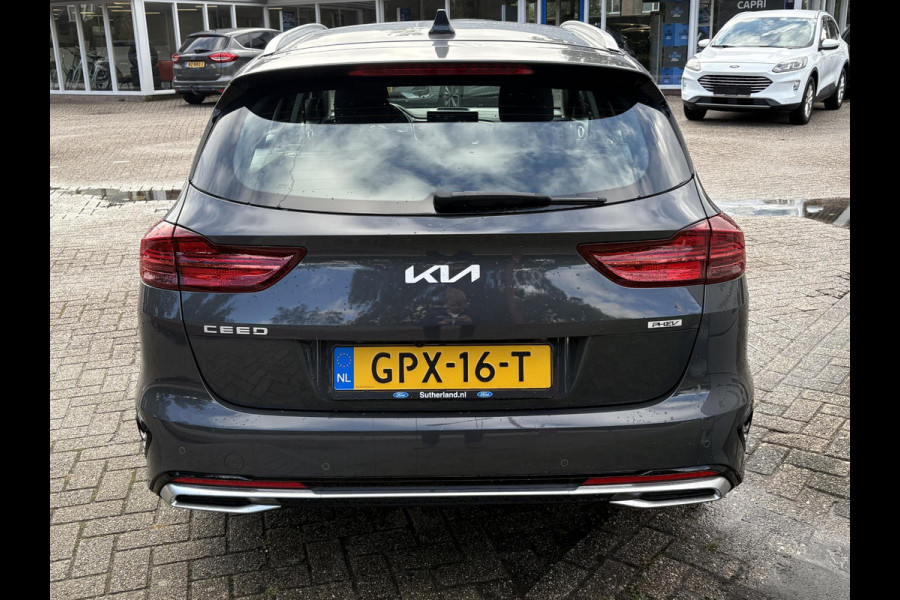 Kia Ceed Sportswagon 1.6 GDI PHEV DynamicLine 140pk Automaat | Stoelverwarming | Camera | Navigatie | Climate control Kia Ceed Sportswagon 1.6 GDI PHEV DynamicLine 140pk Automaat | Stoelverwarming | Camera | Navigatie | Climate control