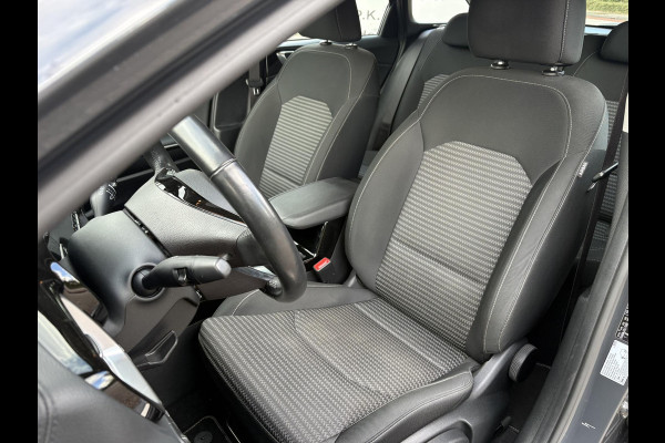 Kia Ceed Sportswagon 1.6 GDI PHEV DynamicLine 140pk Automaat | Stoelverwarming | Camera | Navigatie | Climate control Kia Ceed Sportswagon 1.6 GDI PHEV DynamicLine 140pk Automaat | Stoelverwarming | Camera | Navigatie | Climate control