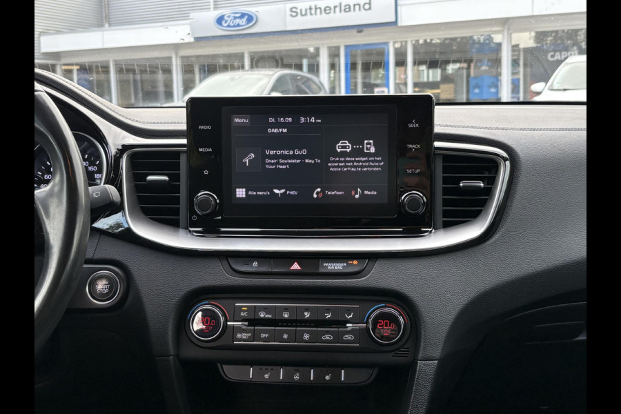 Kia Ceed Sportswagon 1.6 GDI PHEV DynamicLine 140pk Automaat | Stoelverwarming | Camera | Navigatie | Climate control Kia Ceed Sportswagon 1.6 GDI PHEV DynamicLine 140pk Automaat | Stoelverwarming | Camera | Navigatie | Climate control