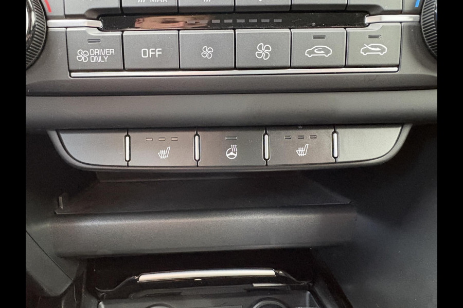 Kia Ceed Sportswagon 1.6 GDI PHEV DynamicLine 140pk Automaat | Stoelverwarming | Camera | Navigatie | Climate control Kia Ceed Sportswagon 1.6 GDI PHEV DynamicLine 140pk Automaat | Stoelverwarming | Camera | Navigatie | Climate control