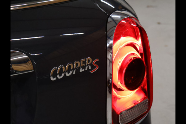 MINI Countryman 2.0 Cooper S Hammersmith [SCHUIFKANTELDAK, APPLE CARPLAY, VOL LEDER, HEAD-UP, STOELVERWARMING, PDC V+A, CRUISE, CLIMATE, NIEUWSTAAT]