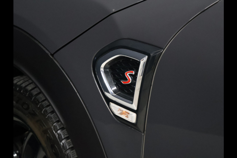 MINI Countryman 2.0 Cooper S Hammersmith [SCHUIFKANTELDAK, APPLE CARPLAY, VOL LEDER, HEAD-UP, STOELVERWARMING, PDC V+A, CRUISE, CLIMATE, NIEUWSTAAT]