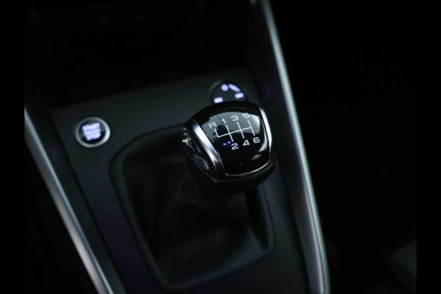 Audi A3 Limousine 30 TFSI Business edition Virtual Cockpit | CarPlay | LED