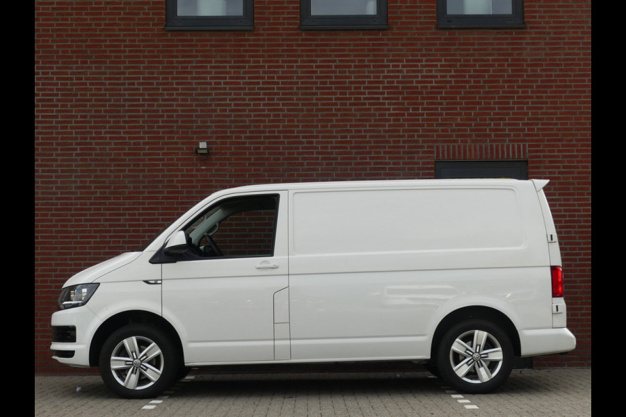 Volkswagen Transporter 2.0 TDI 150PK Airco/Trekhaak//Cruise control
