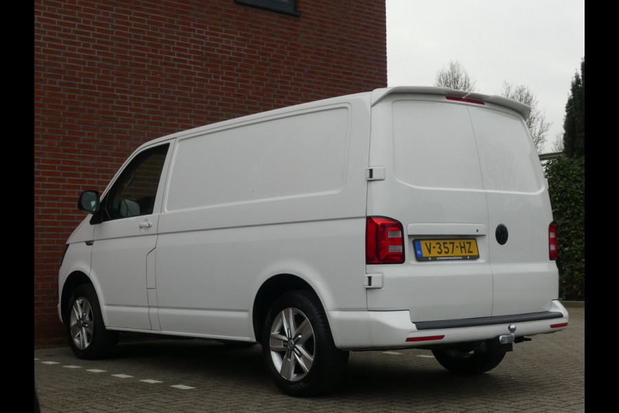 Volkswagen Transporter 2.0 TDI 150PK Airco/Trekhaak//Cruise control