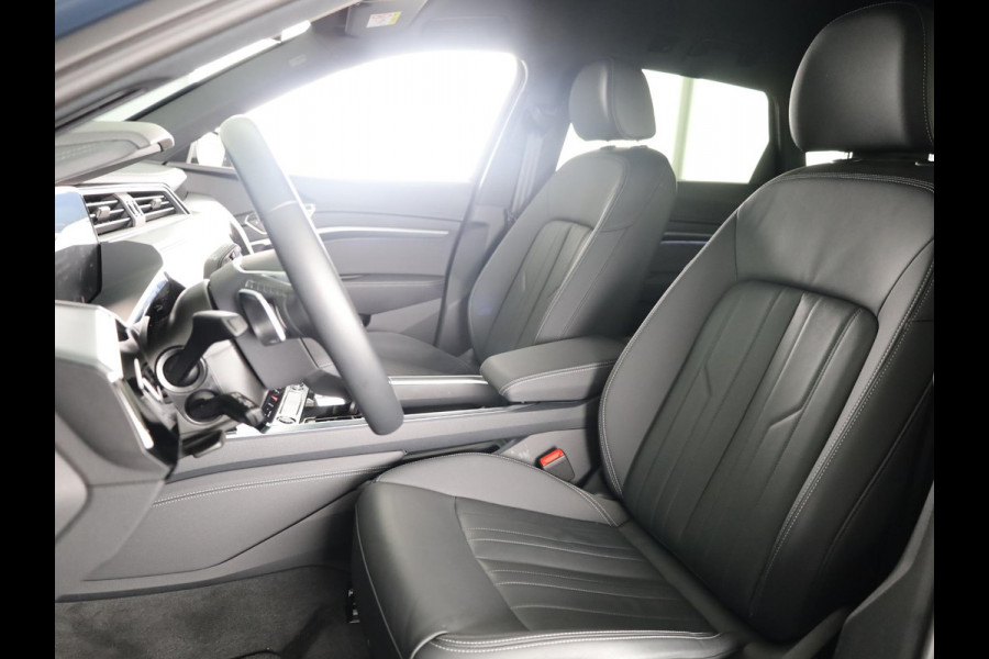 Audi Q8 e-tron 50 quattro Edition 95 kWh 340pk | Lederen bekleding | | 20 inch lichtmetalen velgen | Elektrisch verstelbare voorstoelen met geheugen | Parkeercamera |