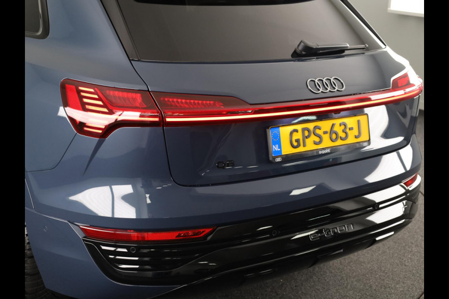Audi Q8 e-tron 50 quattro Edition 95 kWh 340pk | Lederen bekleding | | 20 inch lichtmetalen velgen | Elektrisch verstelbare voorstoelen met geheugen | Parkeercamera |
