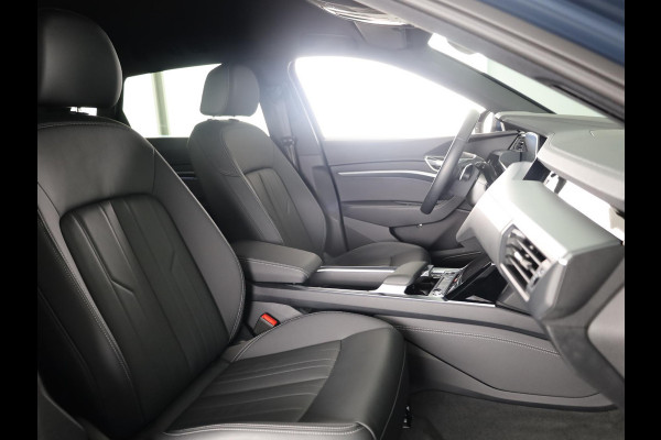 Audi Q8 e-tron 50 quattro Edition 95 kWh 340pk | Lederen bekleding | | 20 inch lichtmetalen velgen | Elektrisch verstelbare voorstoelen met geheugen | Parkeercamera |