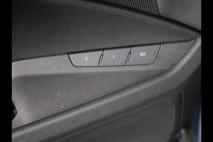 Audi Q8 e-tron 50 quattro Edition 95 kWh 340pk | Lederen bekleding | | 20 inch lichtmetalen velgen | Elektrisch verstelbare voorstoelen met geheugen | Parkeercamera |
