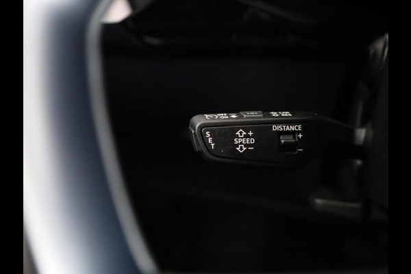 Audi Q8 e-tron 50 quattro Edition 95 kWh 340pk | Lederen bekleding | | 20 inch lichtmetalen velgen | Elektrisch verstelbare voorstoelen met geheugen | Parkeercamera |