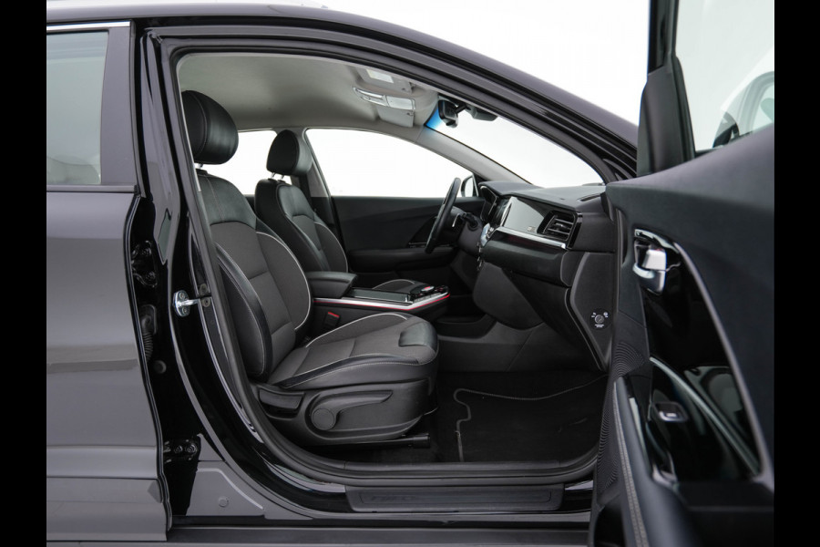 Kia e-Niro DynamicLine 64 kWh [ 3-Fase ] (INCL-BTW)  Aut. *LEATHER-FABRIC | NAVI-FULLMAP | AMBIENT-LIGHT | DAB+ | ADAPTIVE-CRUISE | CAMERA | HEATED-COMFORTSEATS | KEYLESS | DIGI-COCKPIT | SHIFT-PADDLES | CARPLAY | 17"ALU*